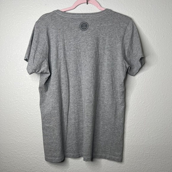 Life Is Good Hang In There Gray Christmas Flamingo Dog Pool Crusher Shirt Large - Picture 3 of 3